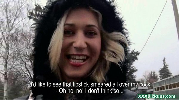 Amateur college girls party hardcore in public 18