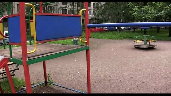 Floozy adores blowjobs a lot