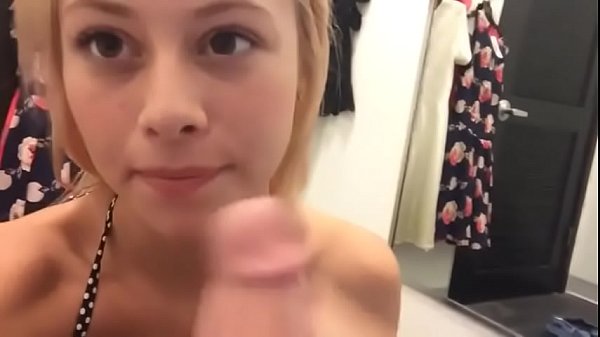 ils se filment dans une cabine d essayage