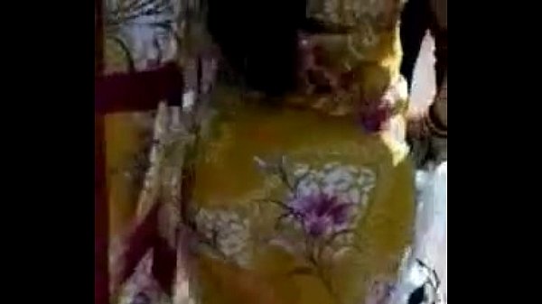 Indian saree ass