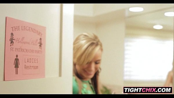 2 amazing blondes play with each other 2 1