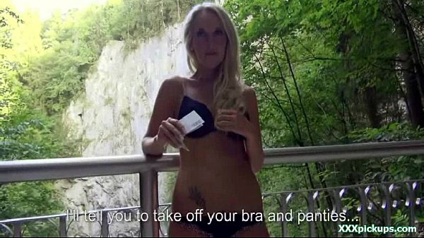 Amateur college girls party hardcore in public 10