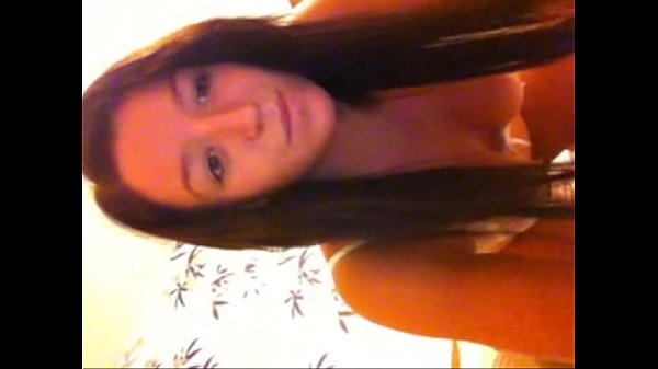 Horny British woman having camsex